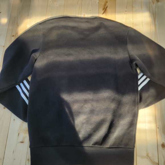 Black Adidas sweater - Picture 6 of 6